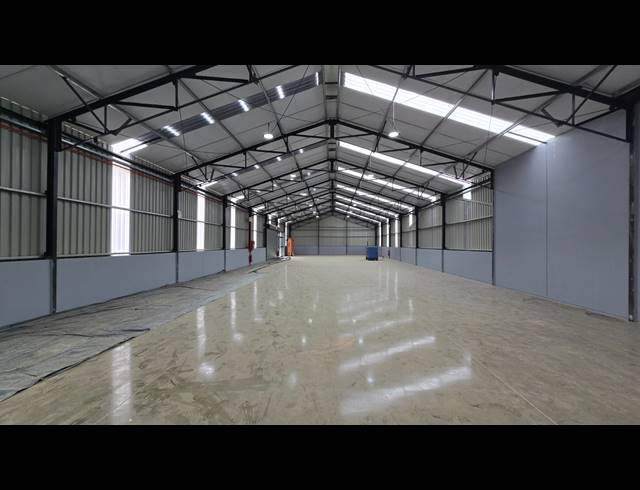 751M² WAREHOUSE TO LET IN EASTLEIGH